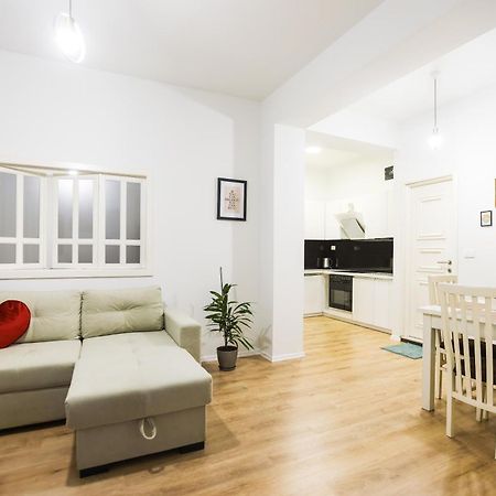טיראנה At Bazaar Central Apartment מראה חיצוני תמונה
