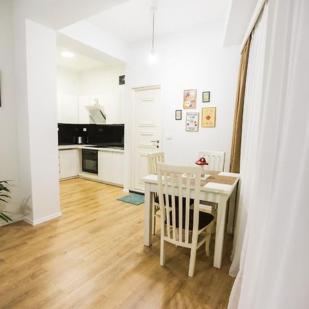 טיראנה At Bazaar Central Apartment מראה חיצוני תמונה